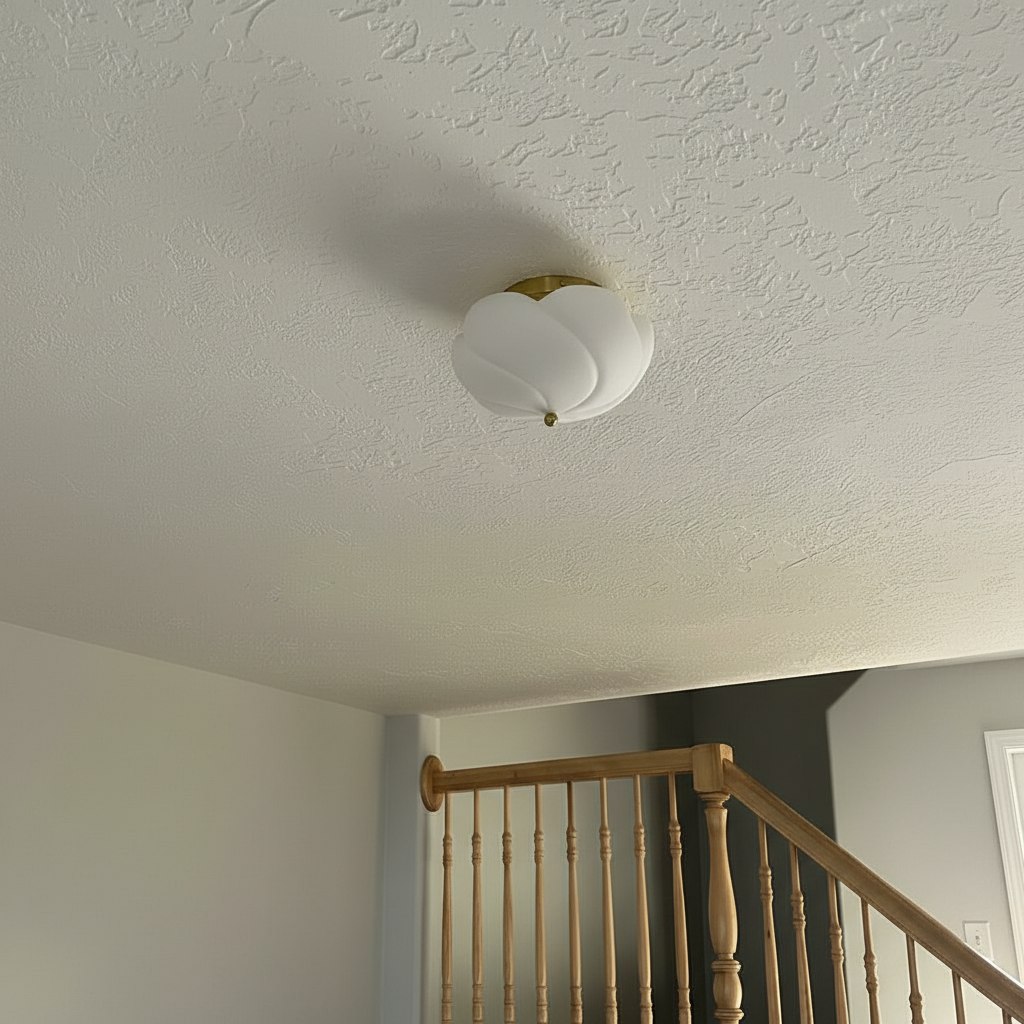 Customer room view with Modo ceiling light