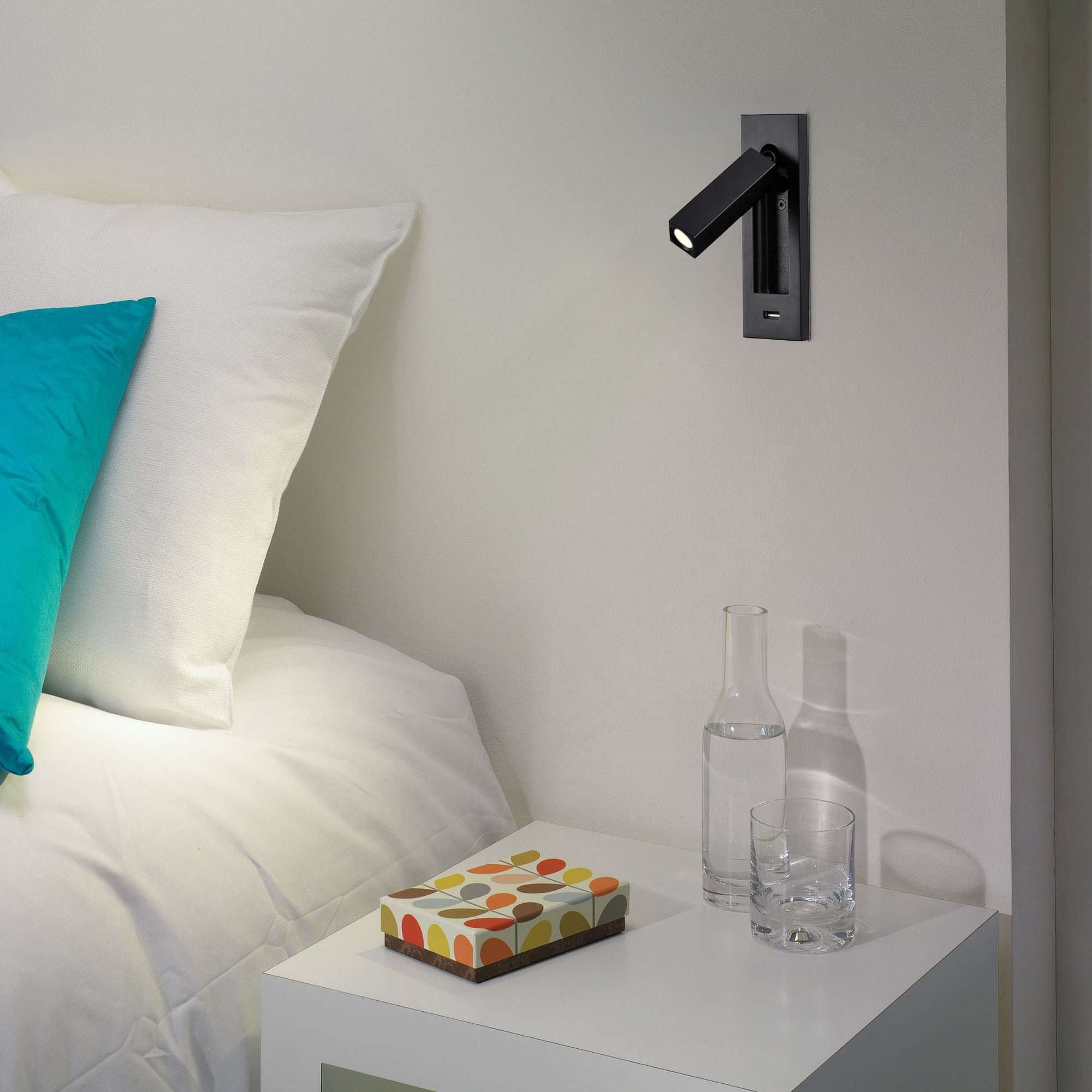 Información del producto del Fuse USB Sconce