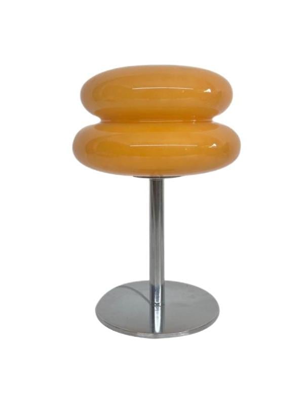 Lámpara Bauhaus color naranja amarillo