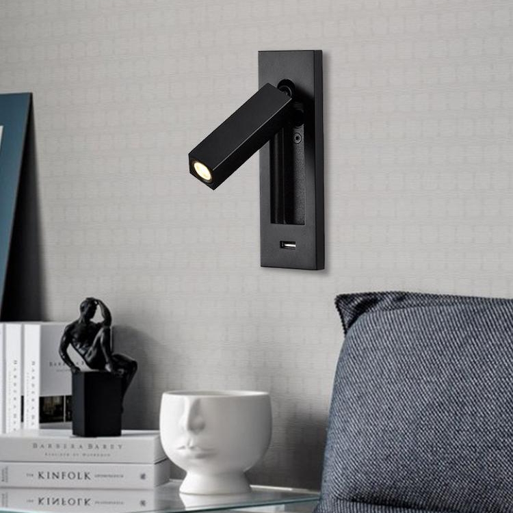 Fuse USB Sconce en estante