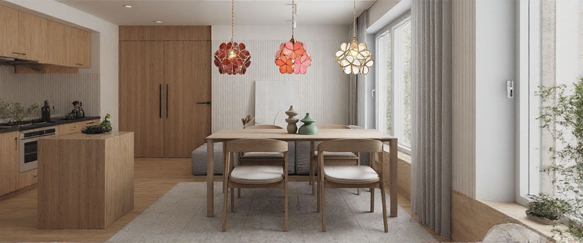 Hängelampe aus Kristallblütenblättern im Esszimmer