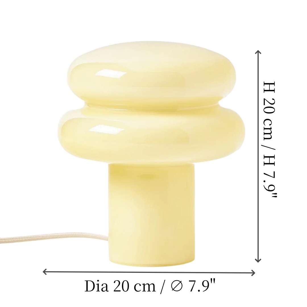 Dimensiones Dia 20 cm por H 20 cm de la lámpara