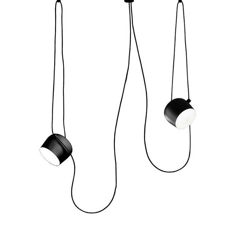 Lámpara colgante negra con cable ajustable