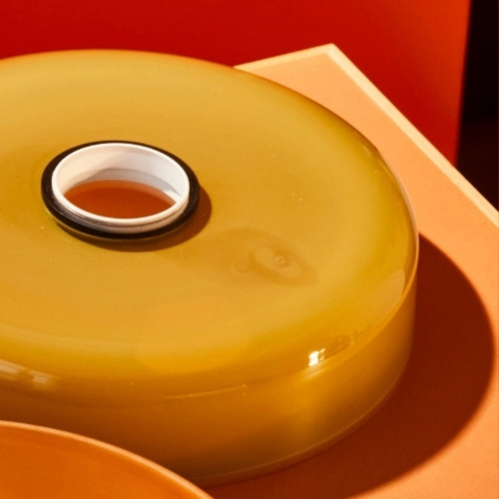 Detalle del cristal de la lámpara Kalo Disc