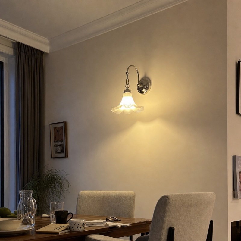 Cazelle como luz ambiental de pared